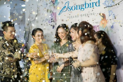 Tiệc Khai trương Songbird